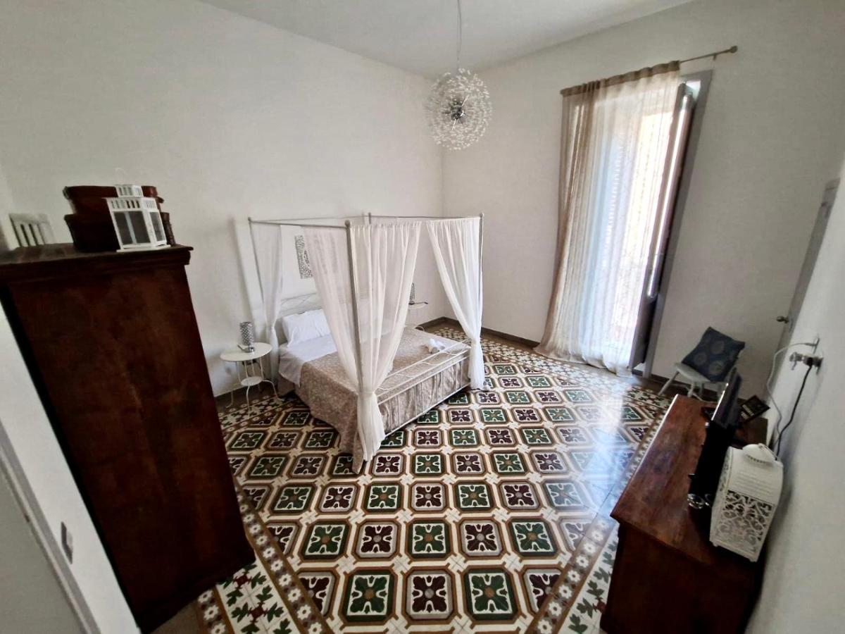 La Casa Di Nonna Titina Lecce Exterior foto